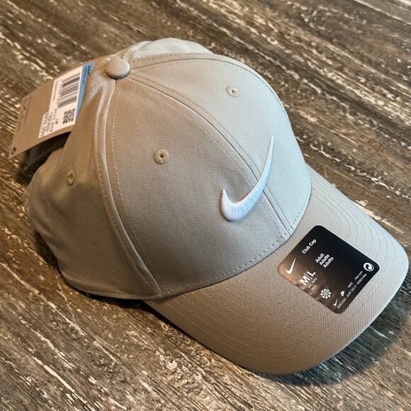 NWT Nike Club Cap Hat Dri-Fit Adjustable Strap Structured Tan Size M/L - Picture 4 of 6